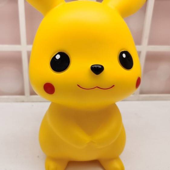 Tirelire Pokémon Pikachu antichute